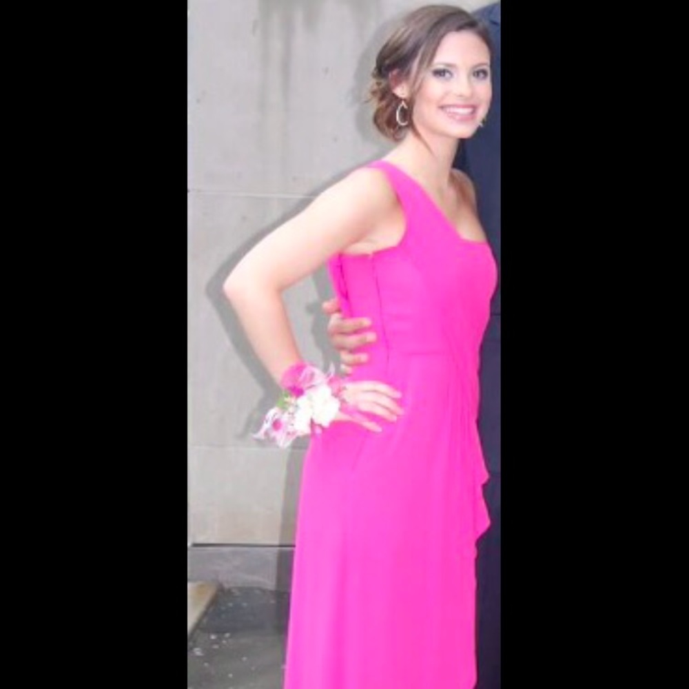 Prom dress - Picture 3 of 4